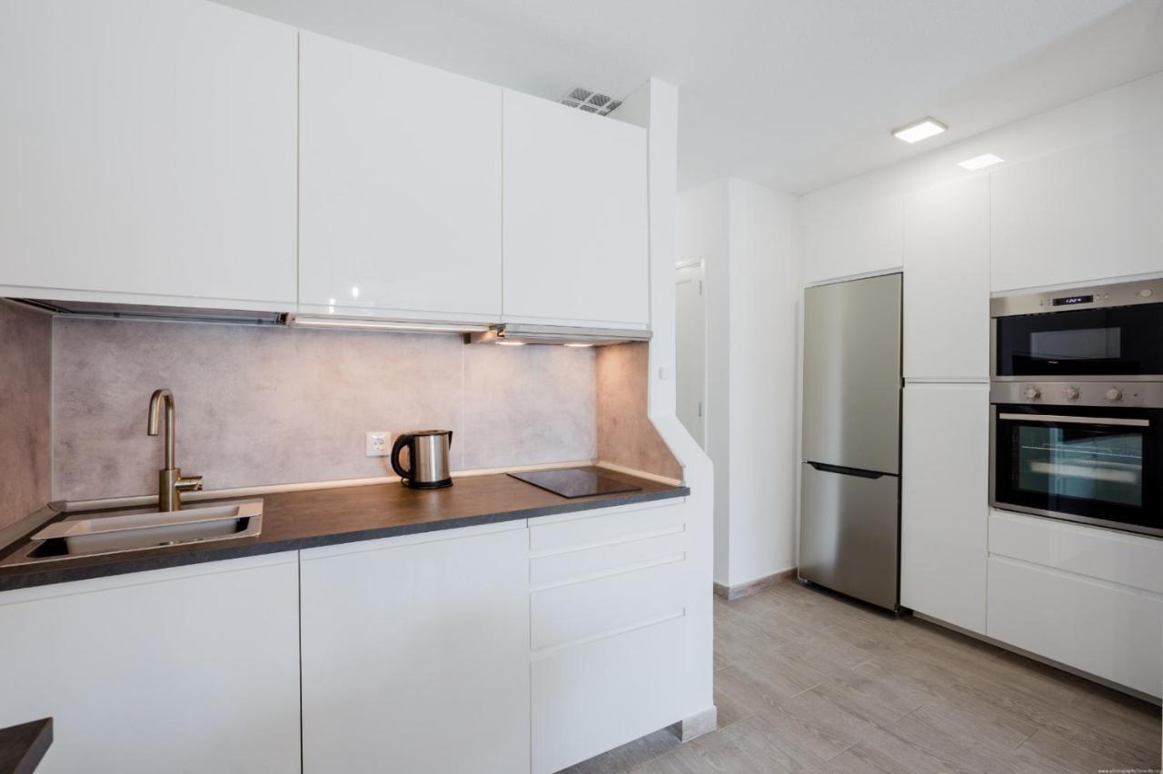El Beril Apartment Адехе Экстерьер фото
