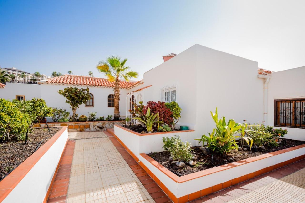 El Beril Apartment Адехе Экстерьер фото
